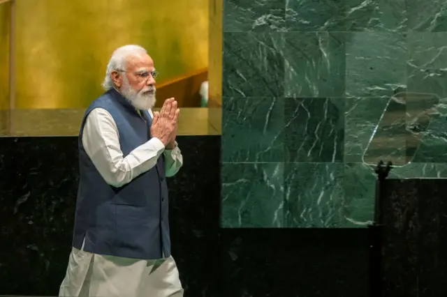 नरेंद्र मोदी