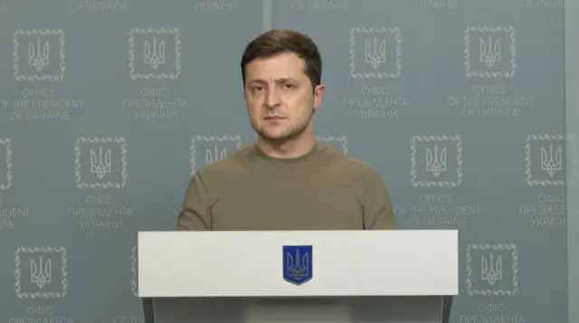 Onyeisiala mba Yukren bụ Volodymyr Zelensky