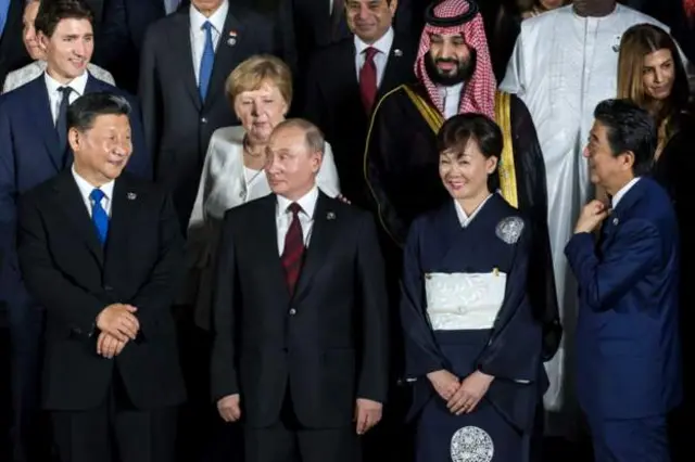 بوتين من بين زعماء العالم في قمة مجموعة السبع في عام 2019