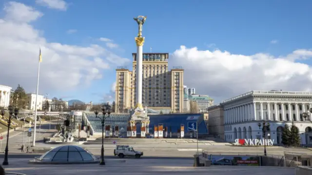 কিয়েভ শহরে কারফিউ চলছে