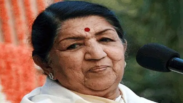 लता मंगेशकर