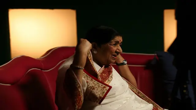 लता मंगेशकर