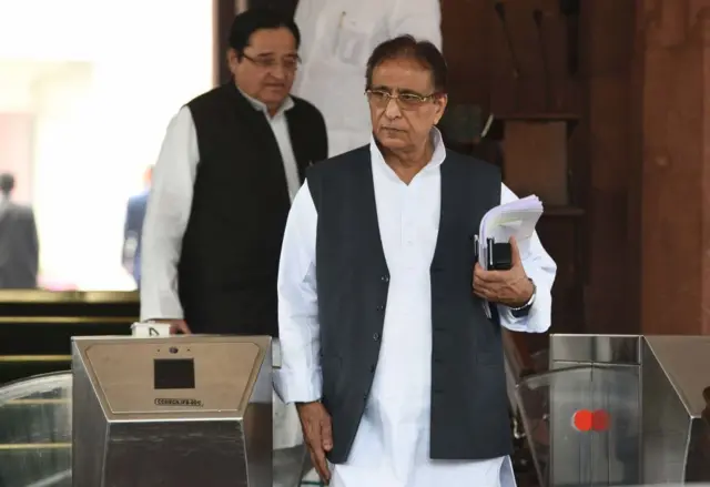 आज़म ख़ान