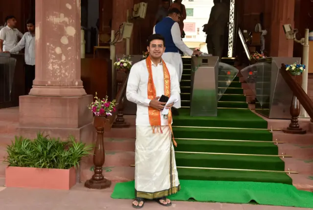 तेजस्वी