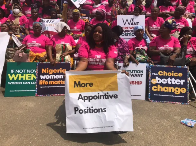 Women wit disabilities join NLC and oda women groups to chook mouth for Constitution review mata
