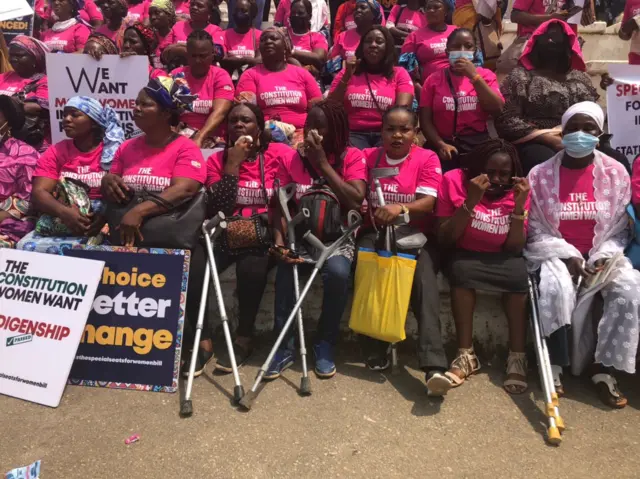 Women wit disabilities join NLC and oda women groups to chook mouth for Constitution review mata