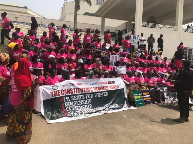 Women wit disabilities join NLC and oda women groups to chook mouth for Constitution review mata