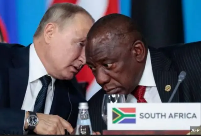 Mba Saut Afrịka ga-ekpe udo n'agha Yukren - Ramaphosa