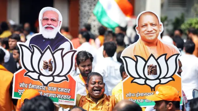योगी, मोदी, यूपी चुनाव में बीजेपी की जीत, ElectionResults, BJPWinningUP