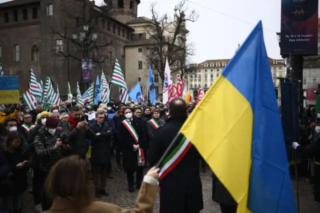 Італія