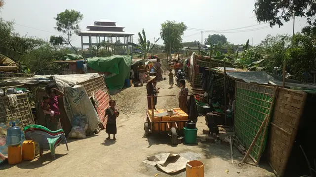 ကျူးကျော်နေအိမ်တွေ ဖယ်ရှားခံရ