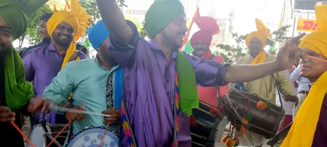 ਅੰਮ੍ਰਿਤਸਰ