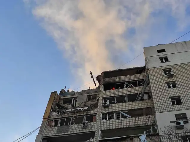 Наслідки руйнувань будинку у Києві