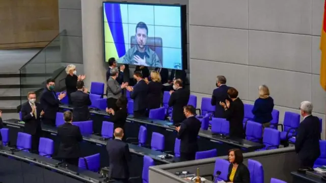 யுக்ரேன் அதிபர் வொலோடிமிர் ஸெலென்ஸ்கி