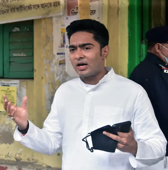 अभिषेक बनर्जी