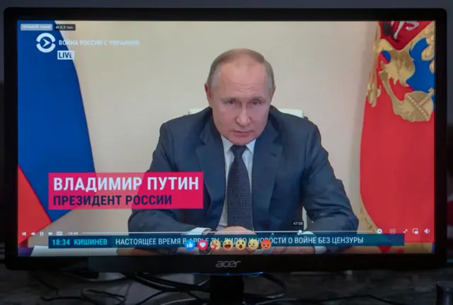 Putin televizyonda konuşuyor