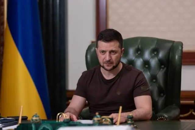 Pirezidaantii Yukireen Volodmiir Zelenskii