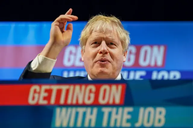 İngiltere Başbakanı Boris Johnson’ın konuşuyor