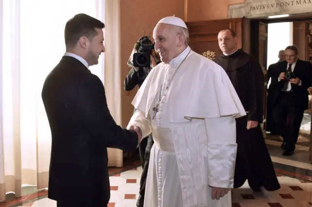 papa ve zelenskiy
