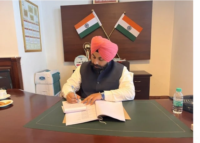 Harjot Bains/Twitter