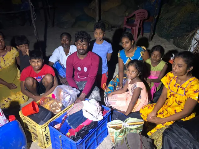 தனுஷ்கோடி வந்த இலங்கை தமிழர்கள்