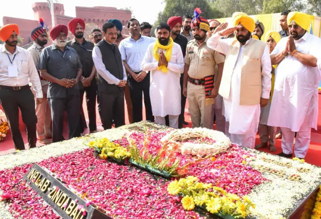 ਭਗਤ ਸਿੰਘ ਦੇ ਪਿੰਡ ਪੁਹੰਚੇ ਮੁੱਖ ਮੰਤਰੀ ਭਗਵੰਤ ਮਾਨ