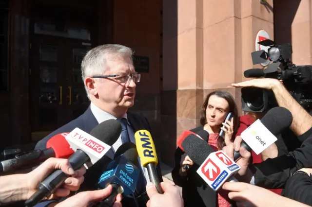 Rusya'nın Polonya Büyükelçisi Sergey Andreyev gazetecilere yaptığı açıklamada iddiaları yalanladı