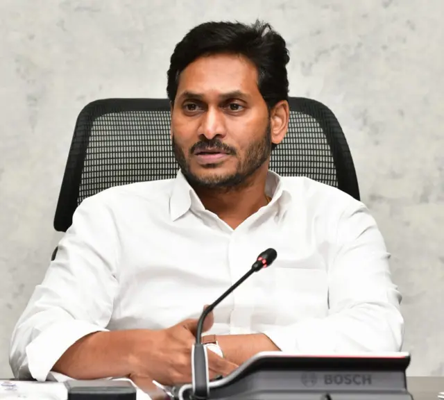 ఆంధ్రప్రదేశ్ ముఖ్యమంత్రి వైఎస్ జగన్