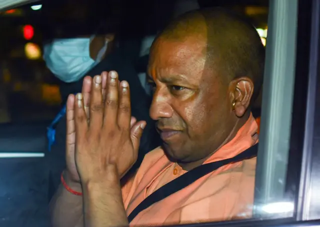 योगी आदित्यनाथ