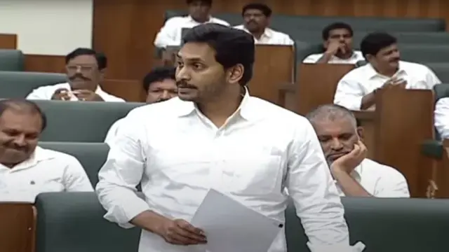 ఆంధ్రప్రదేశ్ ముఖ్యమంత్రి వైఎస్ జగన్ మోహన్ రెడ్డి