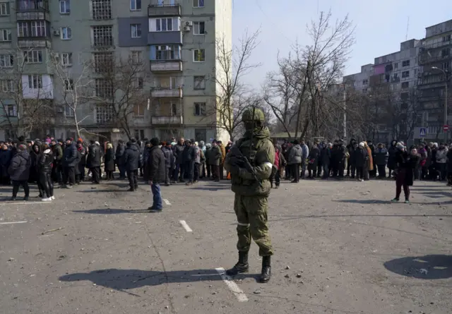 солдат