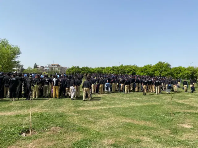 پریڈ گراؤنڈ