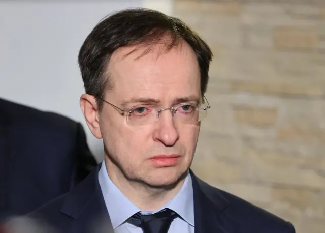 Rusya heyetinin başkanı konumunda olan Vladimir Medinskiy