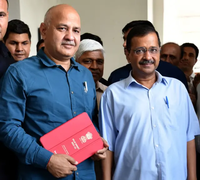 मनीष सिसोदिया और अरविंद केजरीवाल