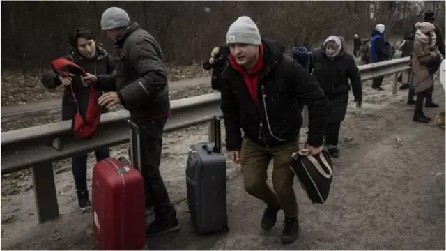 Mataimakiyar fira ministan Ukraine ta ce za a samar da hanyoyin da za a fice da fararen hular da suka makale a Mariupol