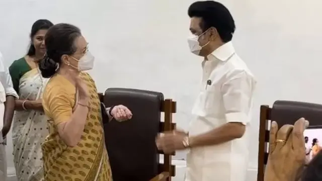 மு.க.ஸ்டாலின் - சோனியா காந்தி