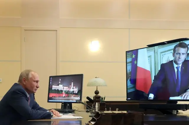 Macron ve Putin