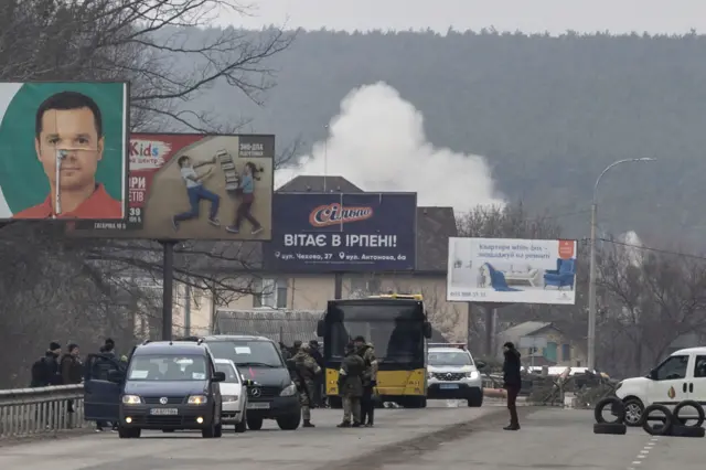 Автомобили на мосту