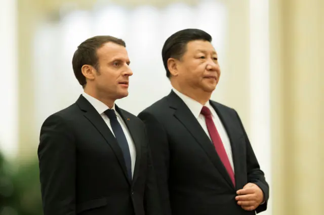 Şi Jinping ve Emmanuel Macron
