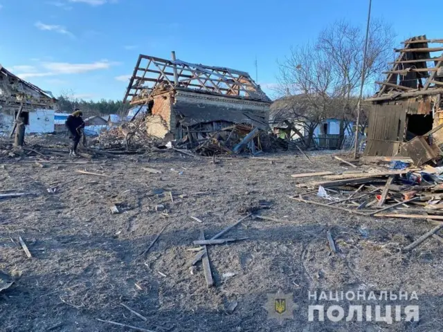 зруйновані хати в Пісківці