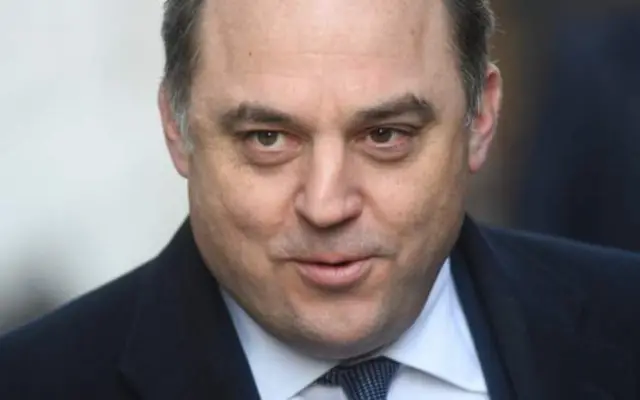 বেন ওয়ালেস, ব্রিটিশ প্রতিরক্ষামন্ত্রী