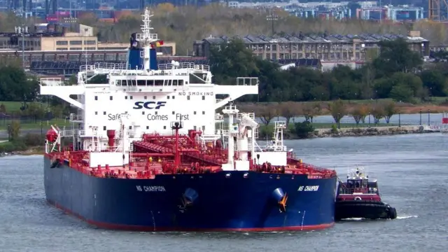 Россиянинг NS Champion кемаси Британияга нефть ташир эди