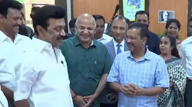 एमके स्टालिन और केजरीवाल