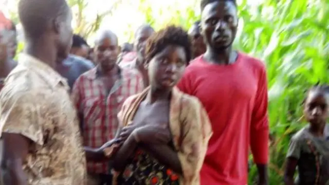 Wata matashiya a arewacin Mozambique da aka zaci ta mutu kuma aka yi jana'izarta a watan Nuwamba ta bayyana a gidansu da ke ƙauyen Lindi.   Mazauna ƙauyen na cewa an taso gawar Eurélia Manuel Benjamim daga matattu, amma ita ta ce ta je yin aiki ne a gonar wani kawunta na 'yan watanni.   Wani jami'in gwamnatin yankin Montepuez ya faɗa wa kafar yaɗa labarai ta gwamnatin ƙasar cewa: "Sun yi dukkan bikin jana'izarta - da jana'iza da kuma ziyarar ƙabarinta - kuma alamu sun nuna ba a taɓa ƙabarin ba."   An tura tawagar ƙwararru zuwa Lindi don gudanar da bincike kan abin da aka binne a ƙabarin.