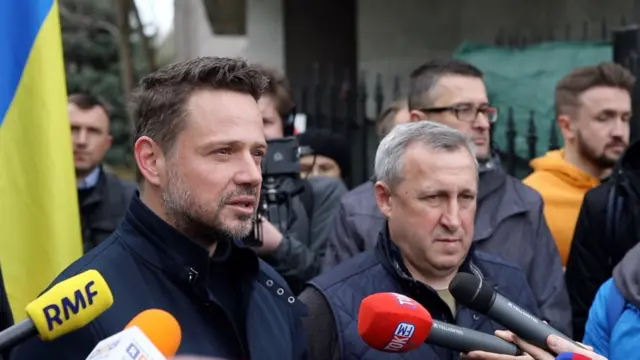 мер варшави