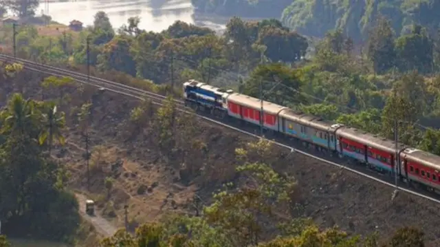 ट्रेन हादसा