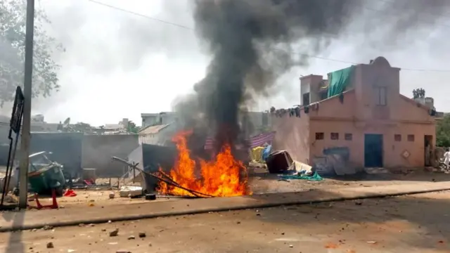 હિંમતનગરમાં હિંસા