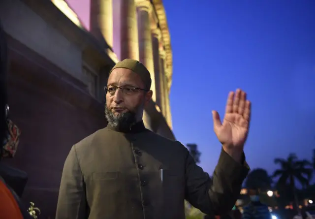 असदुद्दीन ओवैसी