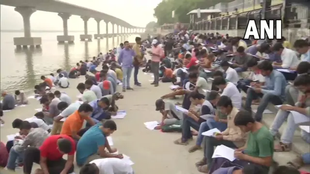విద్యార్థులు