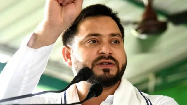 तेजस्वी यादव